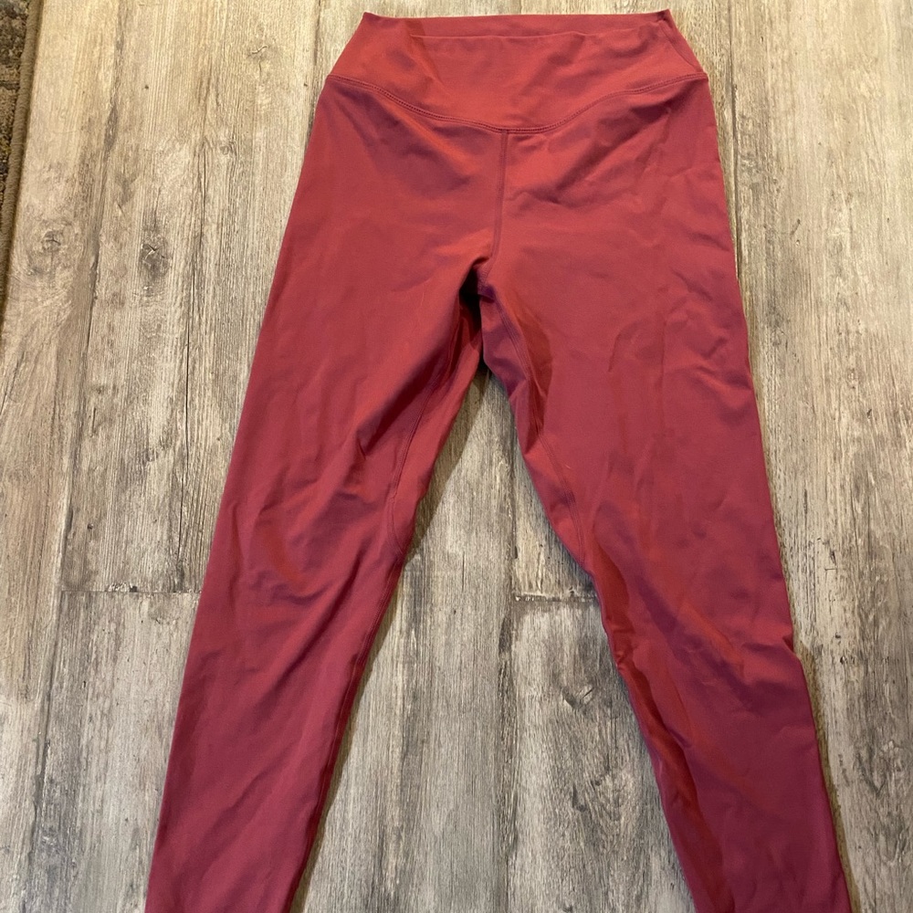 Pink Ascend Balance Athletica leggings.